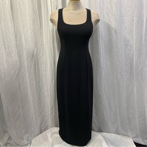 Laundry by Shelli Segal Women's black beaded gown - Picture 1 of 16